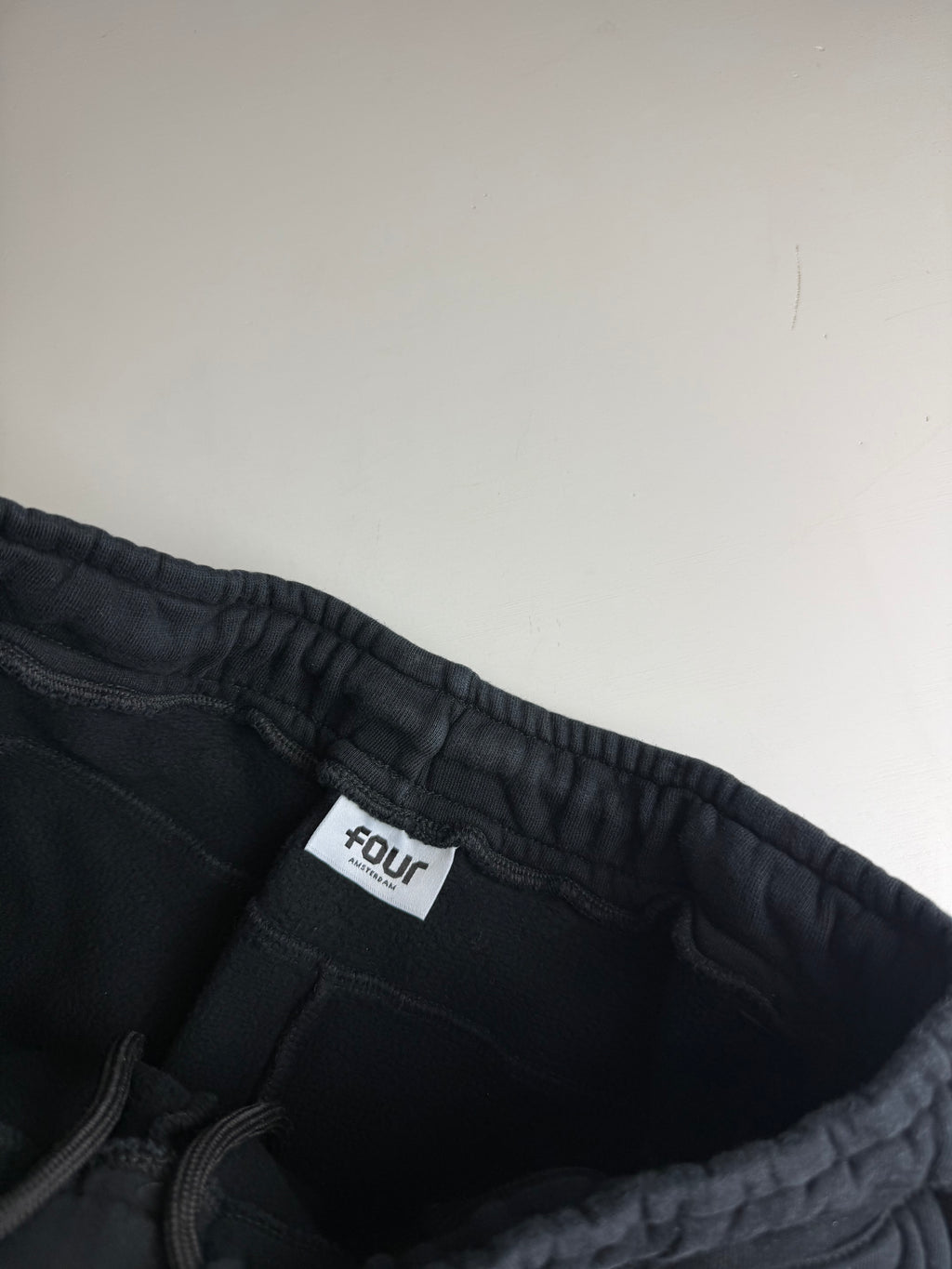 Four Jogger black basic - Size S