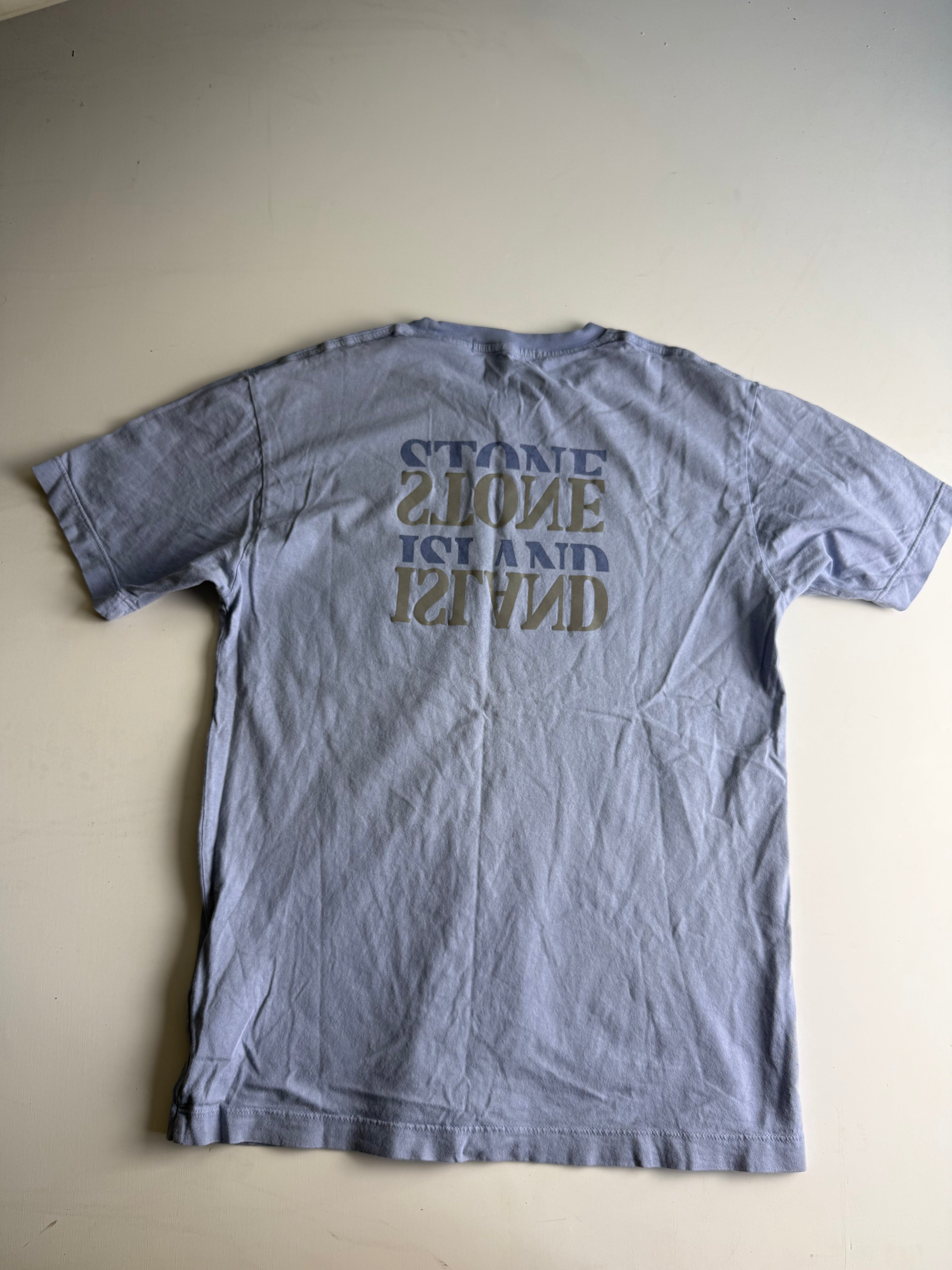 Stone Island t- shirt reflective backprint light blue - Size s